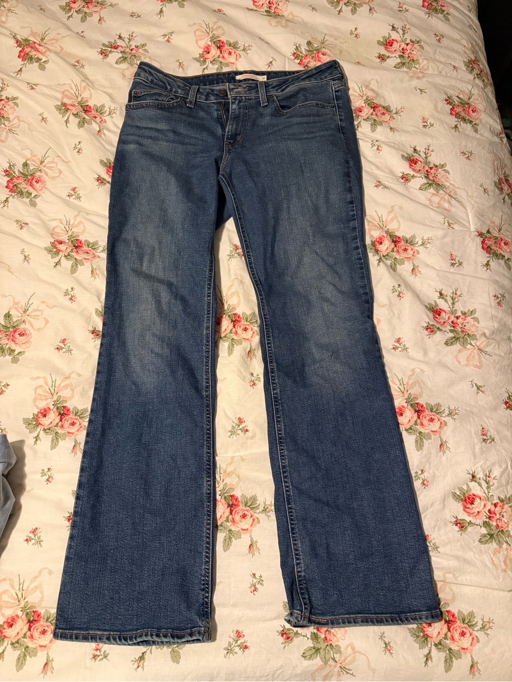 Levi’s Lowrise Blue Bootcut Womens Jeans